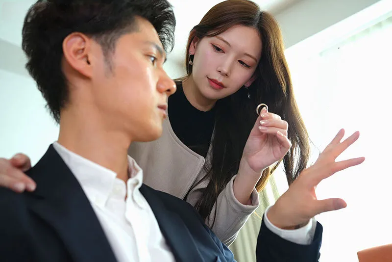 Cô vợ đi đi giã ngoại, anh xã ở nhà bị nhỏ em cô vợ gạ xxx không trượt phát nào